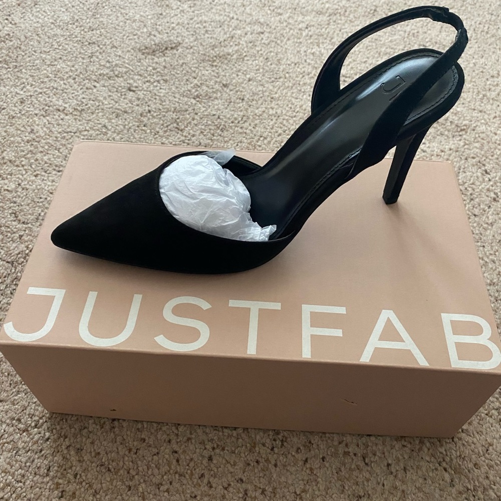 Black closed toe heels